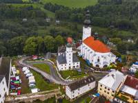 K vodopádům Hučavy